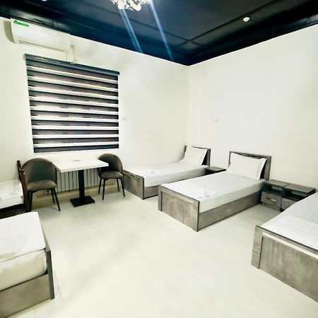 Greenway Hotel Tashkent Esterno foto