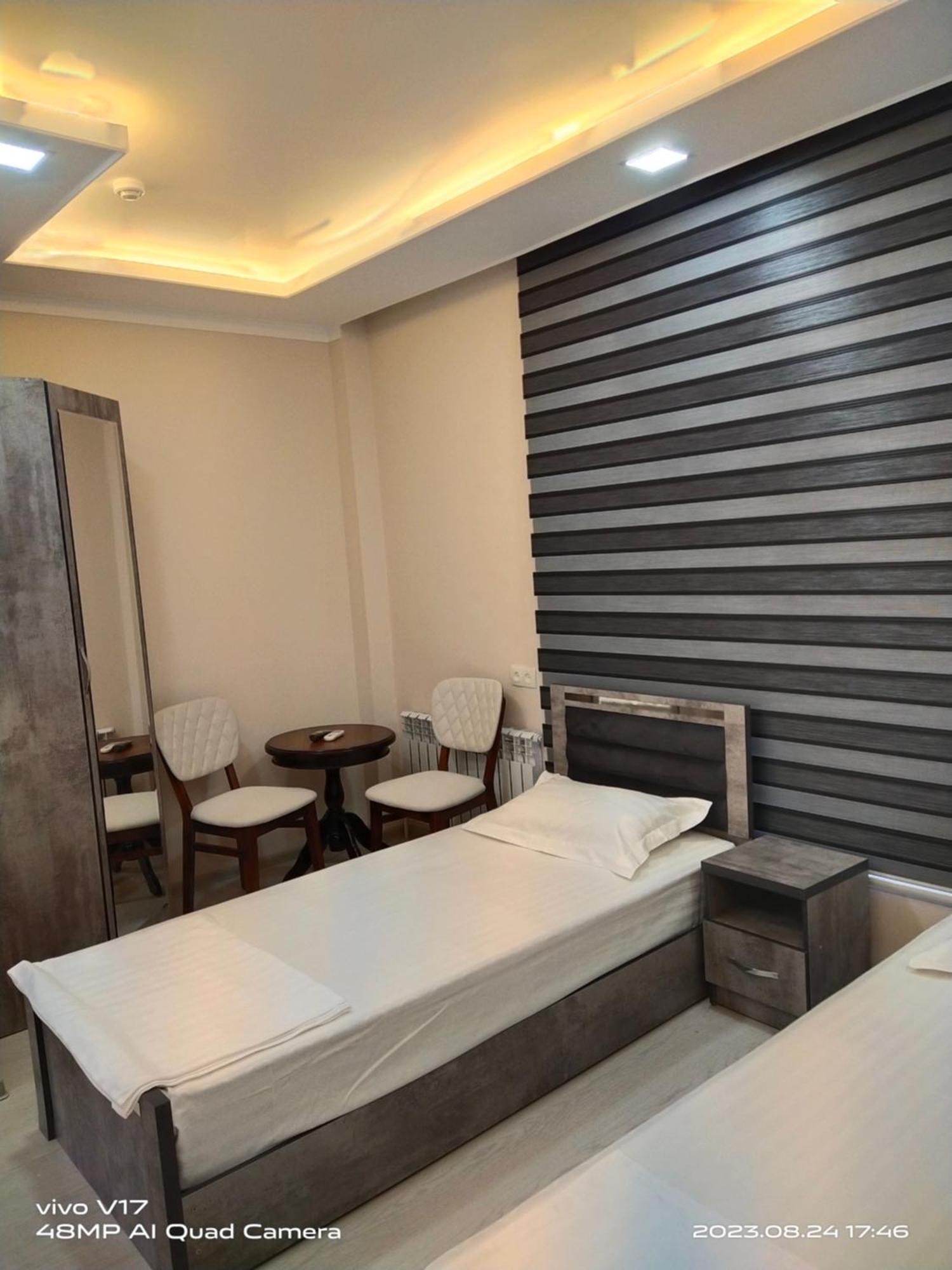 Greenway Hotel Tashkent Esterno foto
