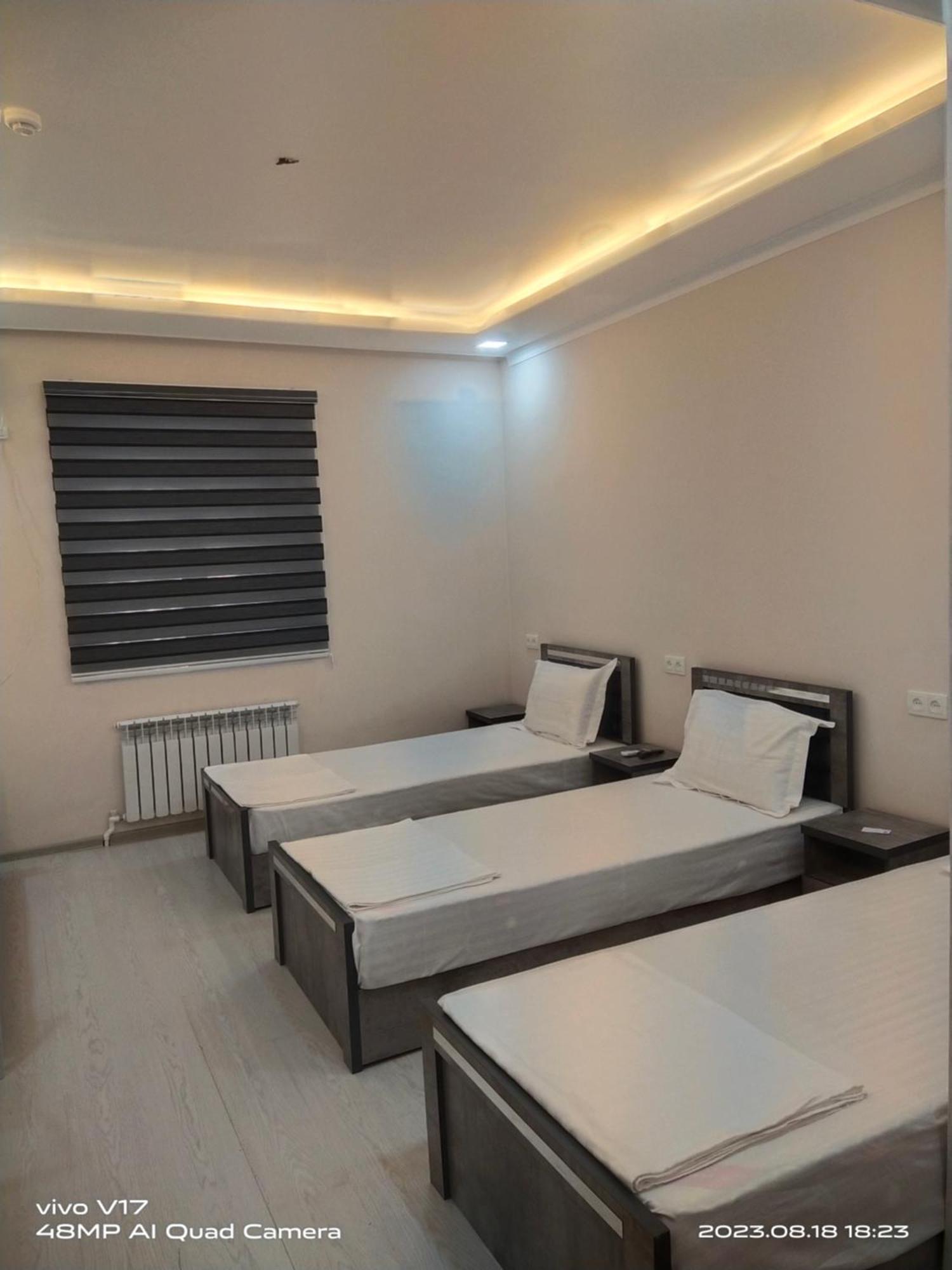 Greenway Hotel Tashkent Esterno foto